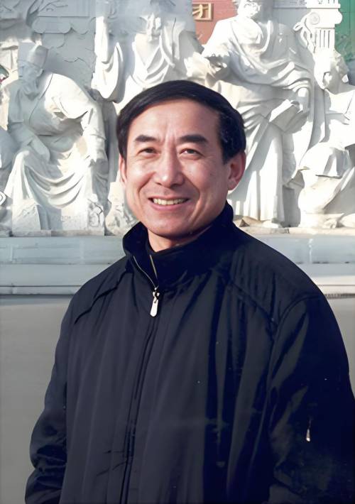 白志军老师的照片，单击鼠标查看大图！